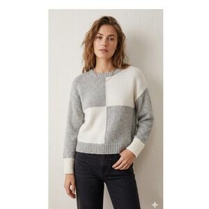 Nine West Petites Grey White Colorblock Checkerboard Crewneck Sweater PM